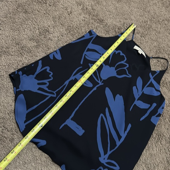 LOFT Top-Sz S Petite-Navy/Bright Blue Floral-Polyester-Lined-Slight V Neck-EUC - Picture 9 of 13